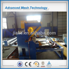 3-6mm wire coil block roll welded wire mesh machine China factory